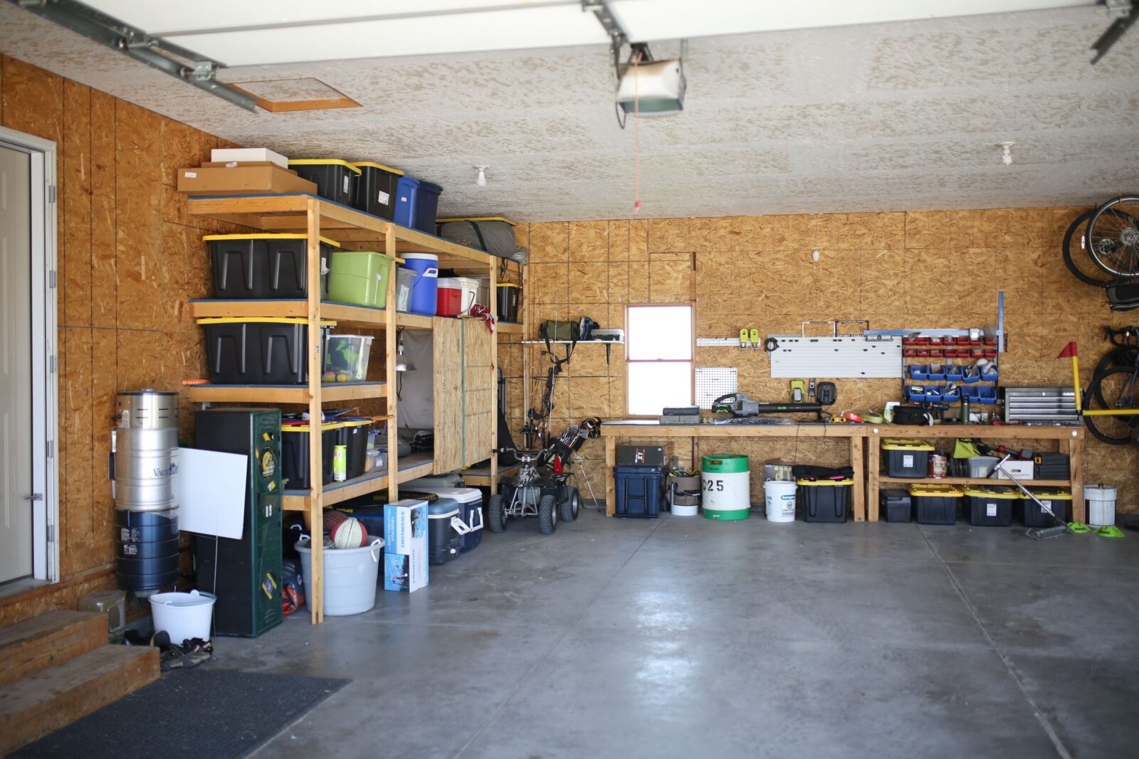 Nebraska acreage for sale - 631 Kabec Rd.-North Platte, NE