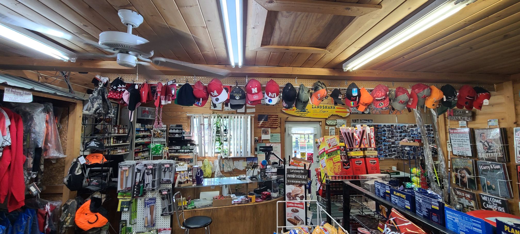 Sutherland's Sportsman's Cove Sutherland, NE Lashley Land