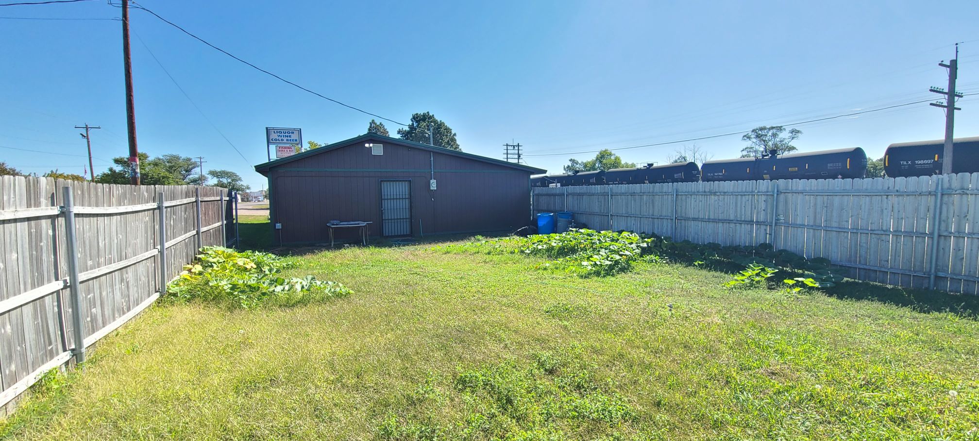 Sutherland's Sportsman's Cove Sutherland, NE Lashley Land