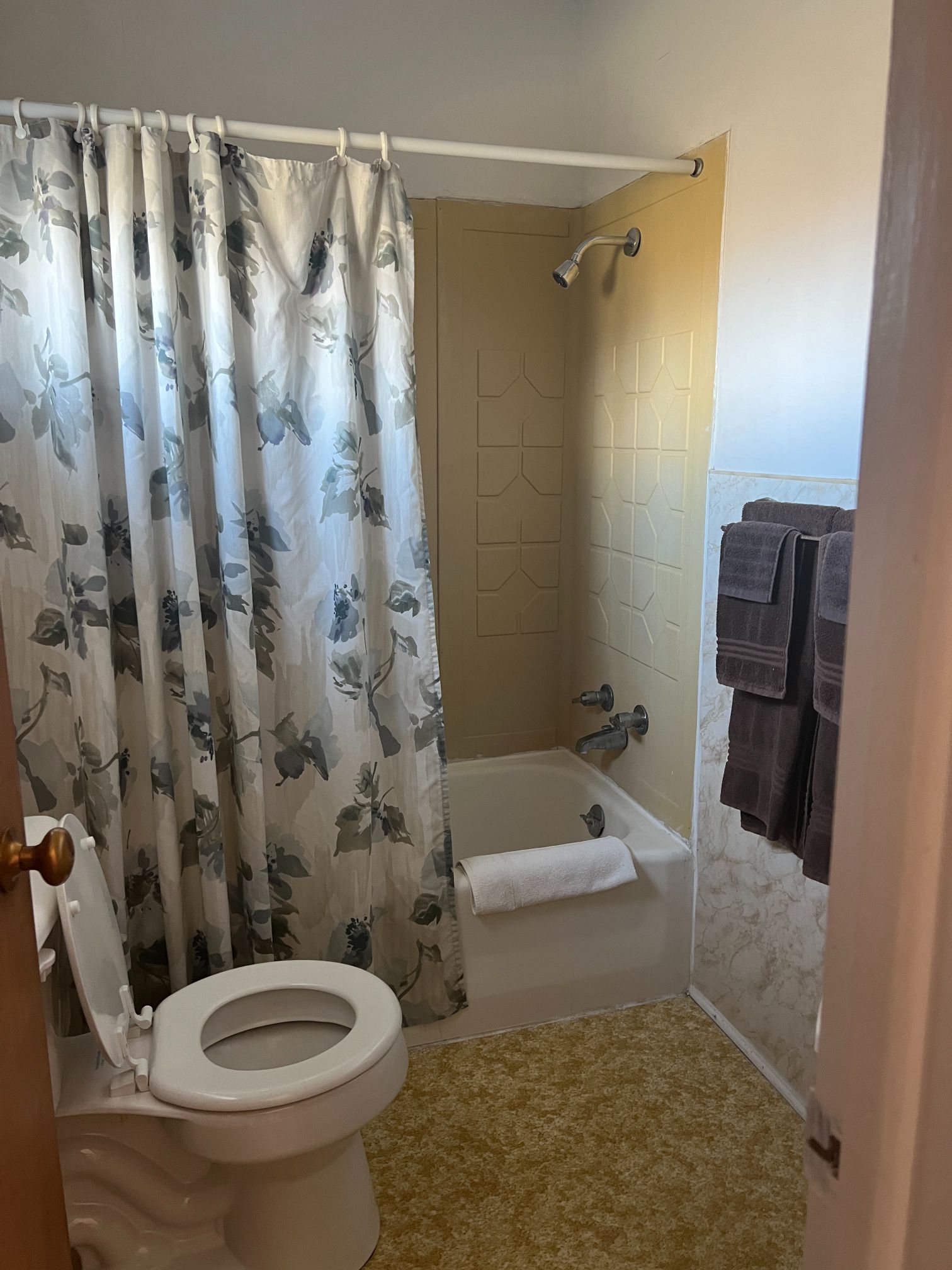 Sage Motel Harrison, NE Lashley Land