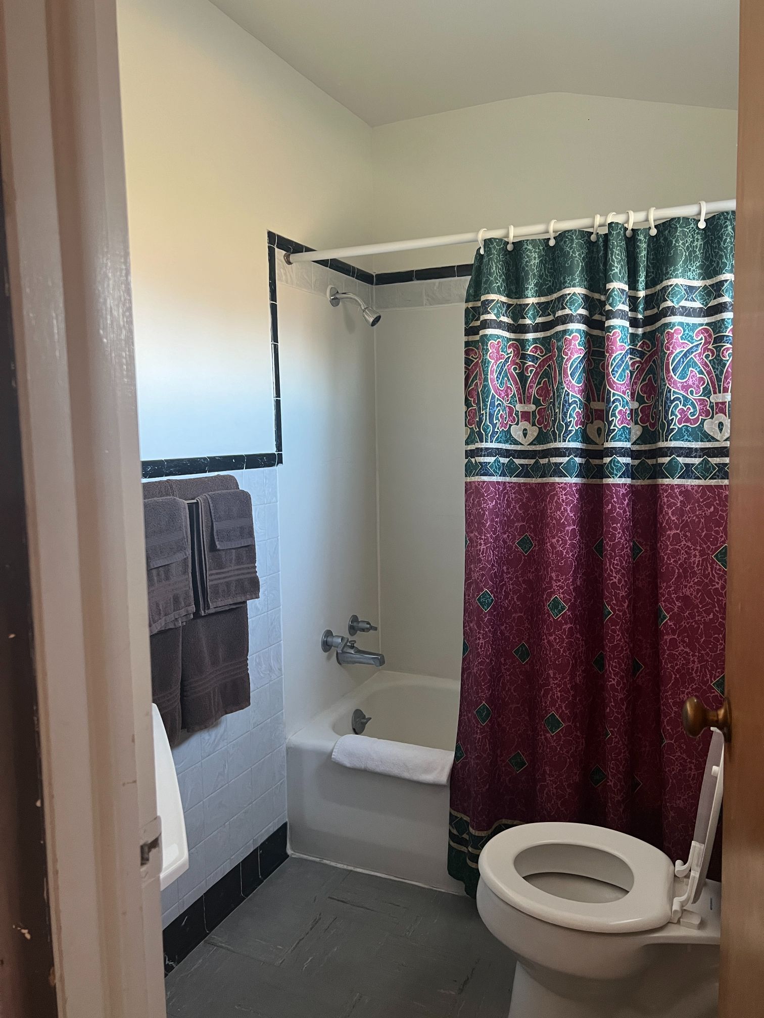 Sage Motel Harrison, NE Lashley Land