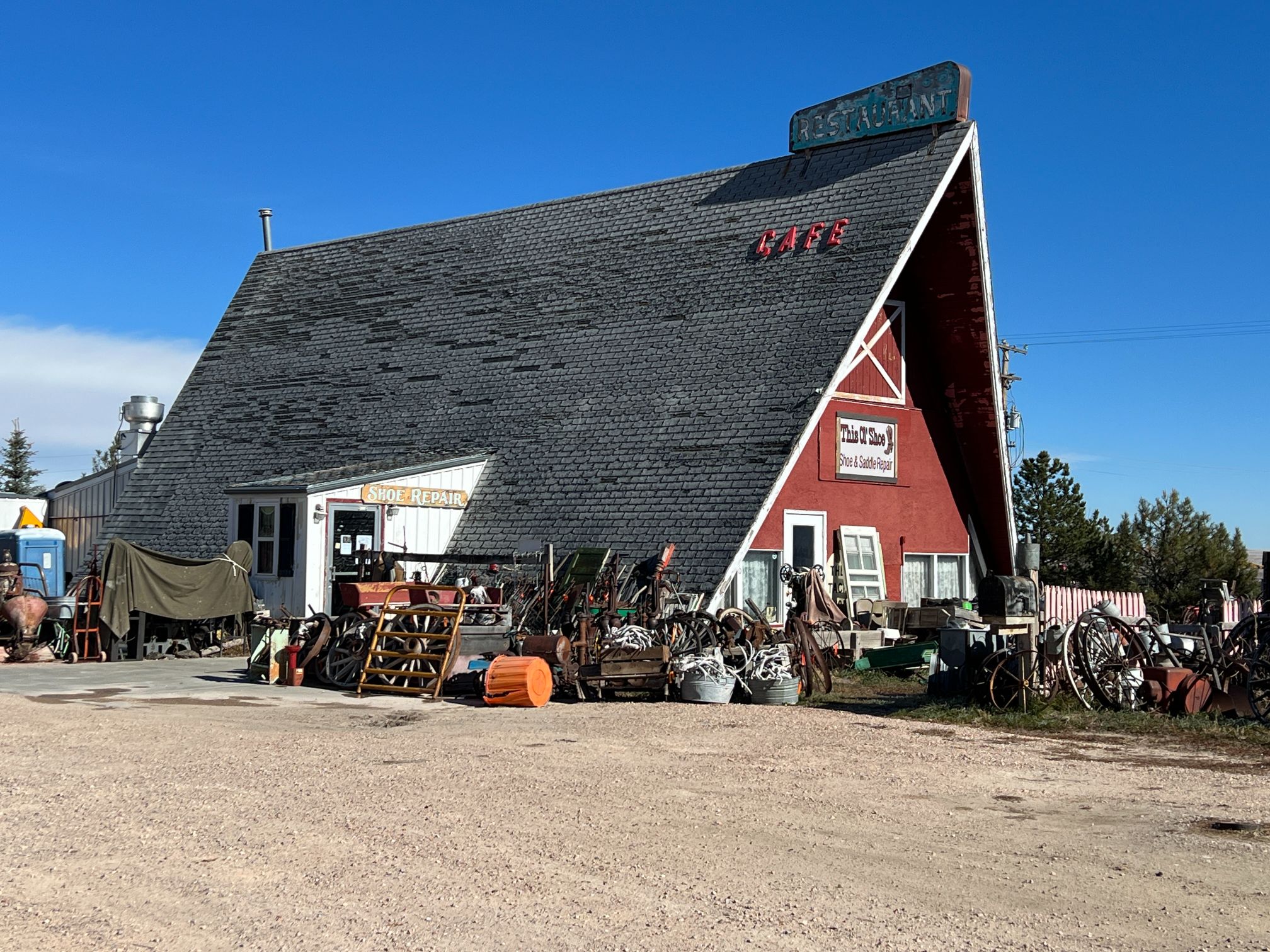Sage Motel Harrison, NE Lashley Land
