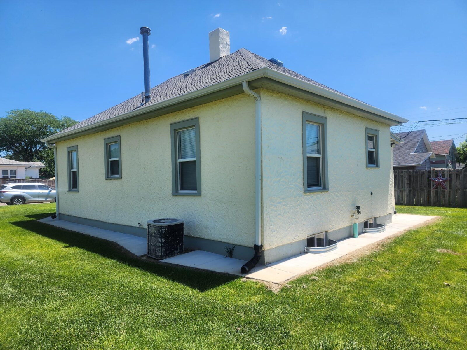 418 East E, Ogallala, NE