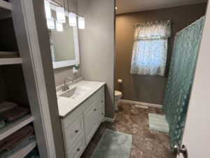 2406 N. Hwy 83, North Platte, NE acreage home for sale