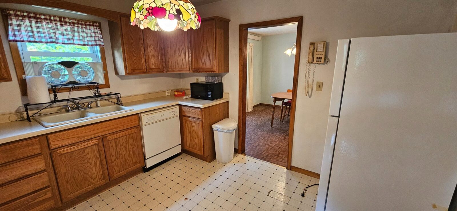 220 Adrian St., Seneca, NE