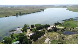 85827 Clear Lake Ave-lake house for sale Ainsworth, NE
