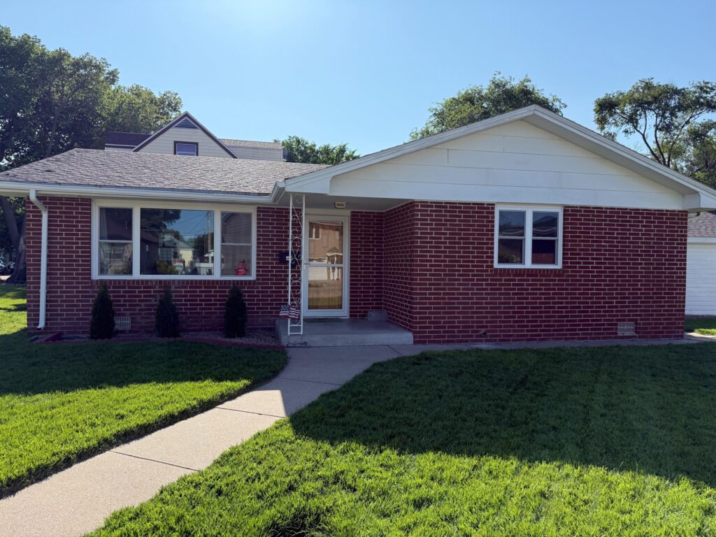 220 James Ave., North Platte, NE  