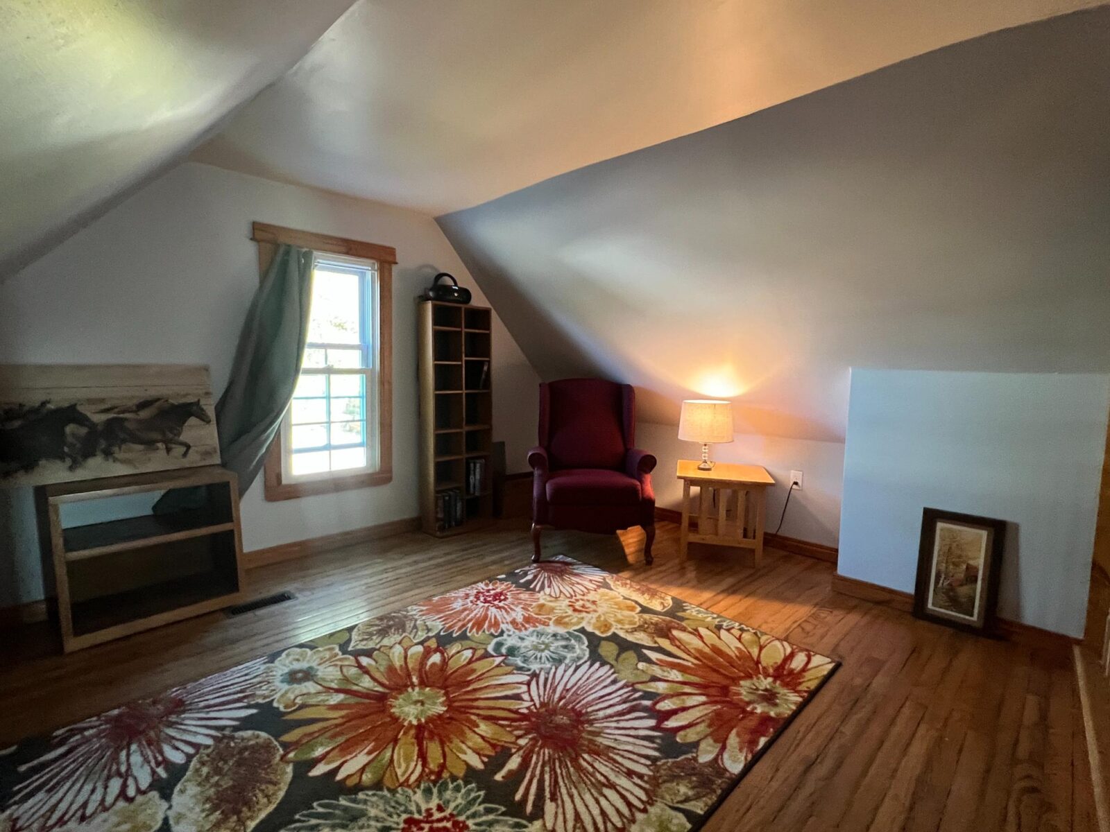 909 2nd St., Crawford, NE