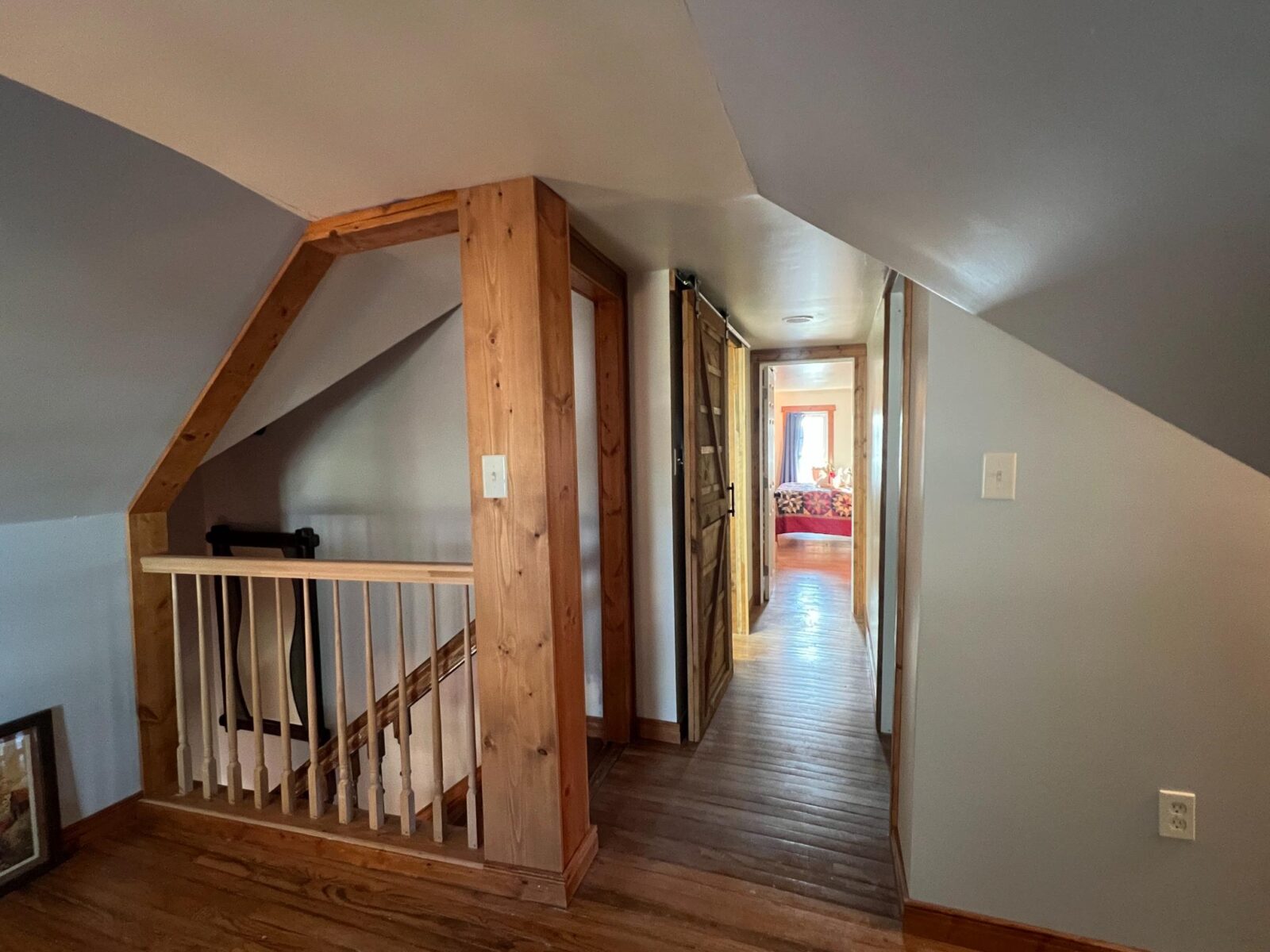 909 2nd St., Crawford, NE