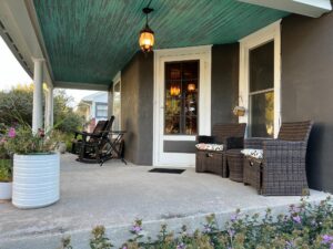 909 2nd St., Crawford, NE