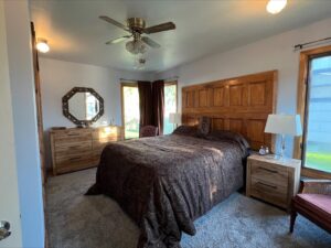 909 2nd St., Crawford, NE
