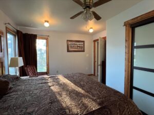 909 2nd St., Crawford, NE