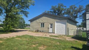 2581 N Hwy 83 North Platte, NE 69101 home for sale