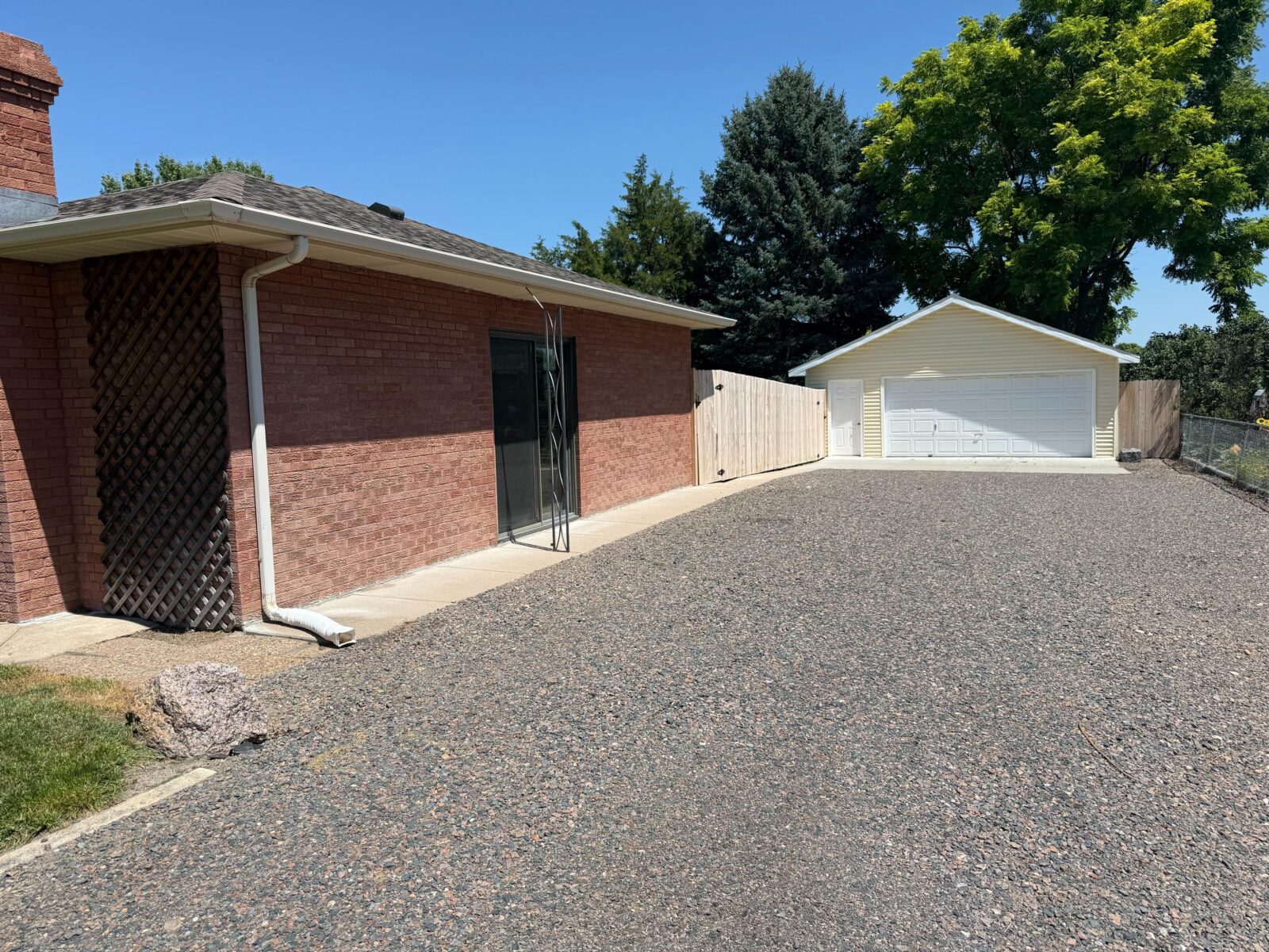 321 Dixie Ave., North Platte, NE 69101 home for sale