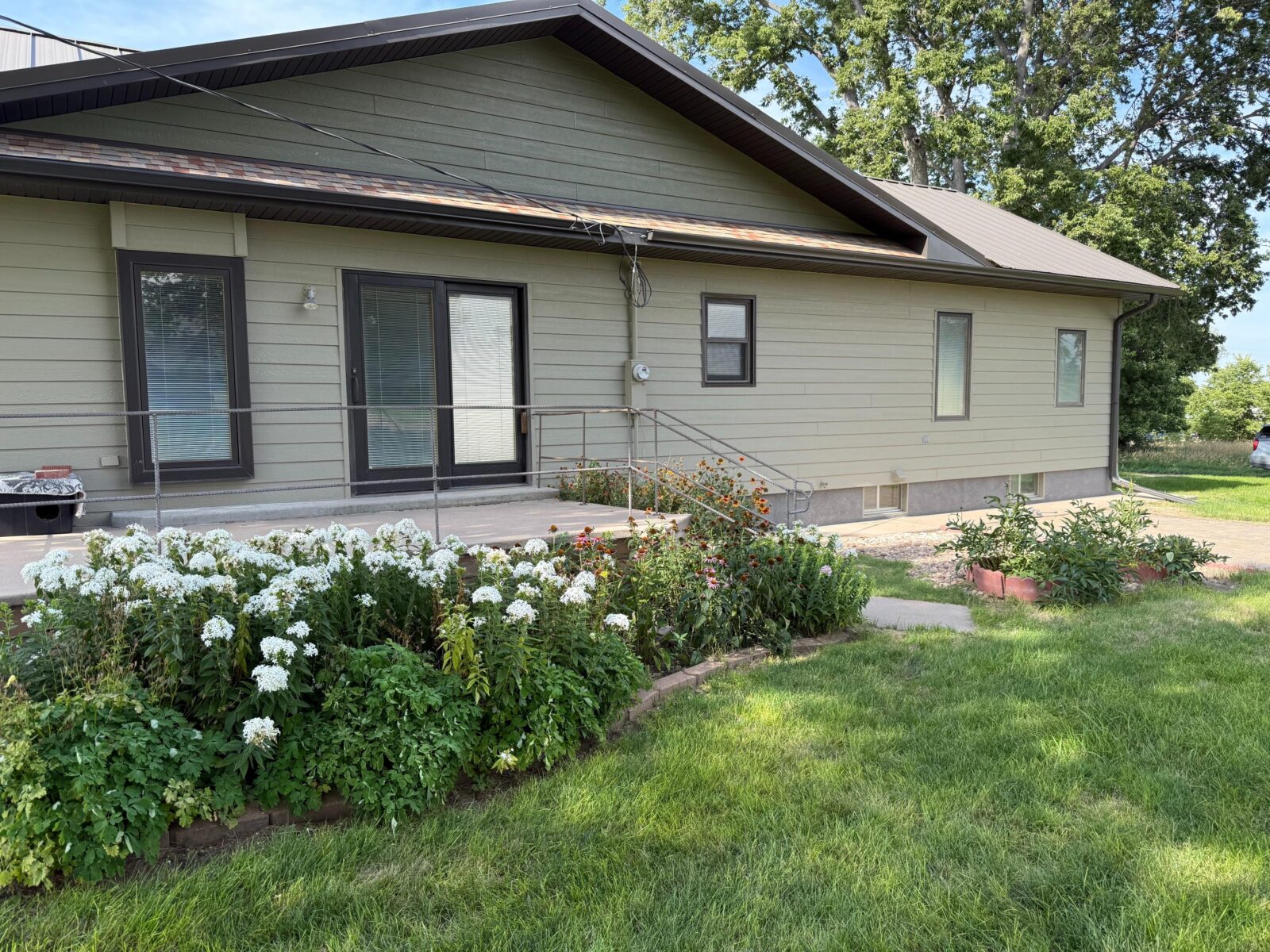 202 Hansen Ave., Grainton, NE
