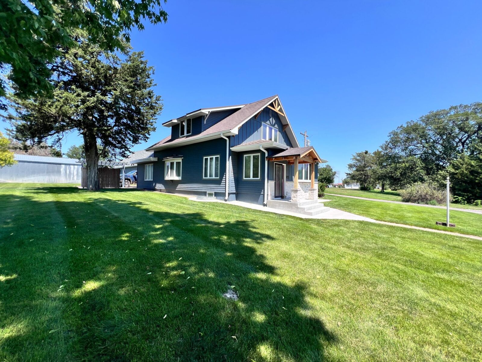 105 Rodney Wallace, NE home for sale