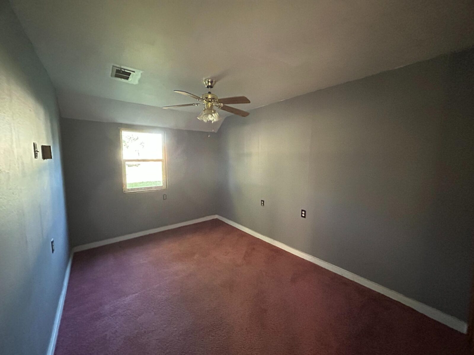 142 W. South St., Ainsworth, NE home for sale