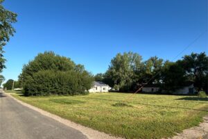 142 W. South St., Ainsworth, NE home for sale