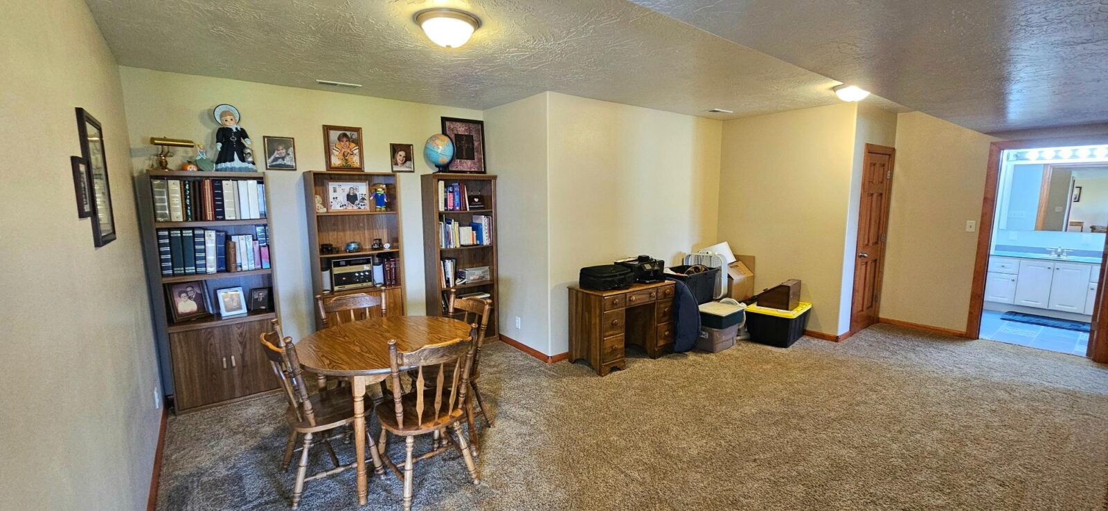 6568 Trail Ridge Rd. North Platte, NE home with acreage for sale