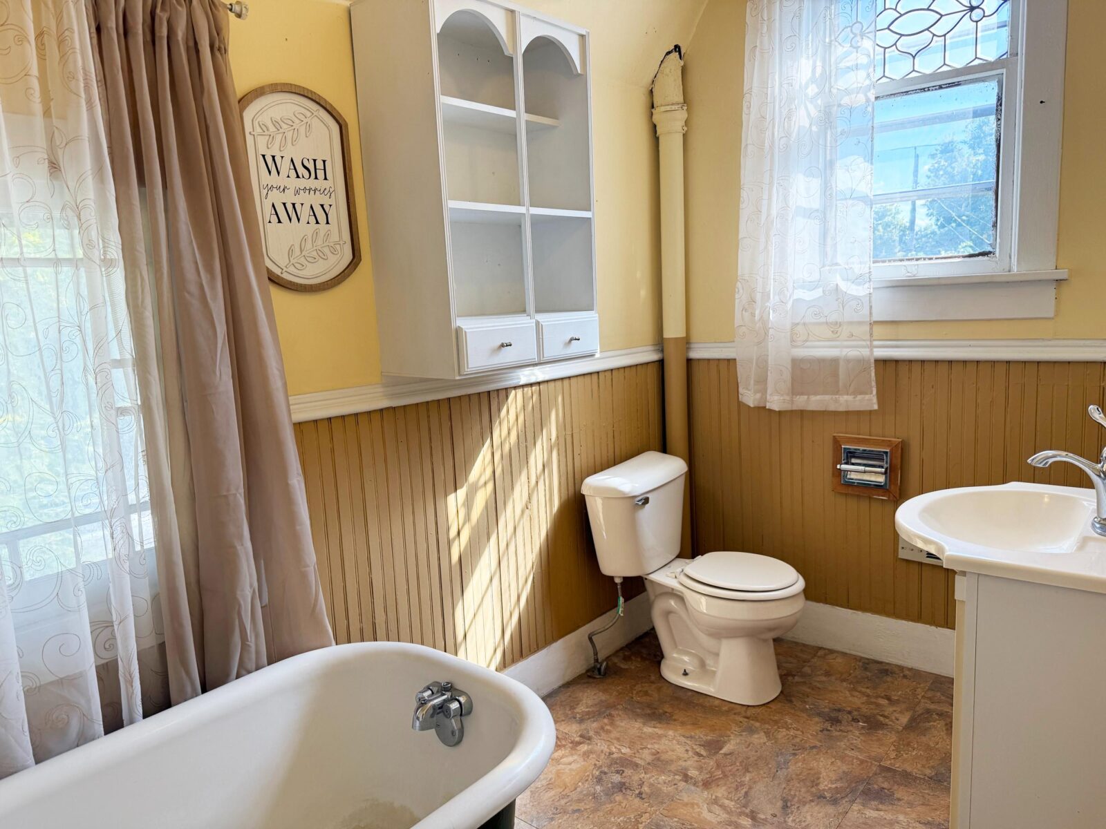 1402 W. 4th St., North Platte, NE home for sale
