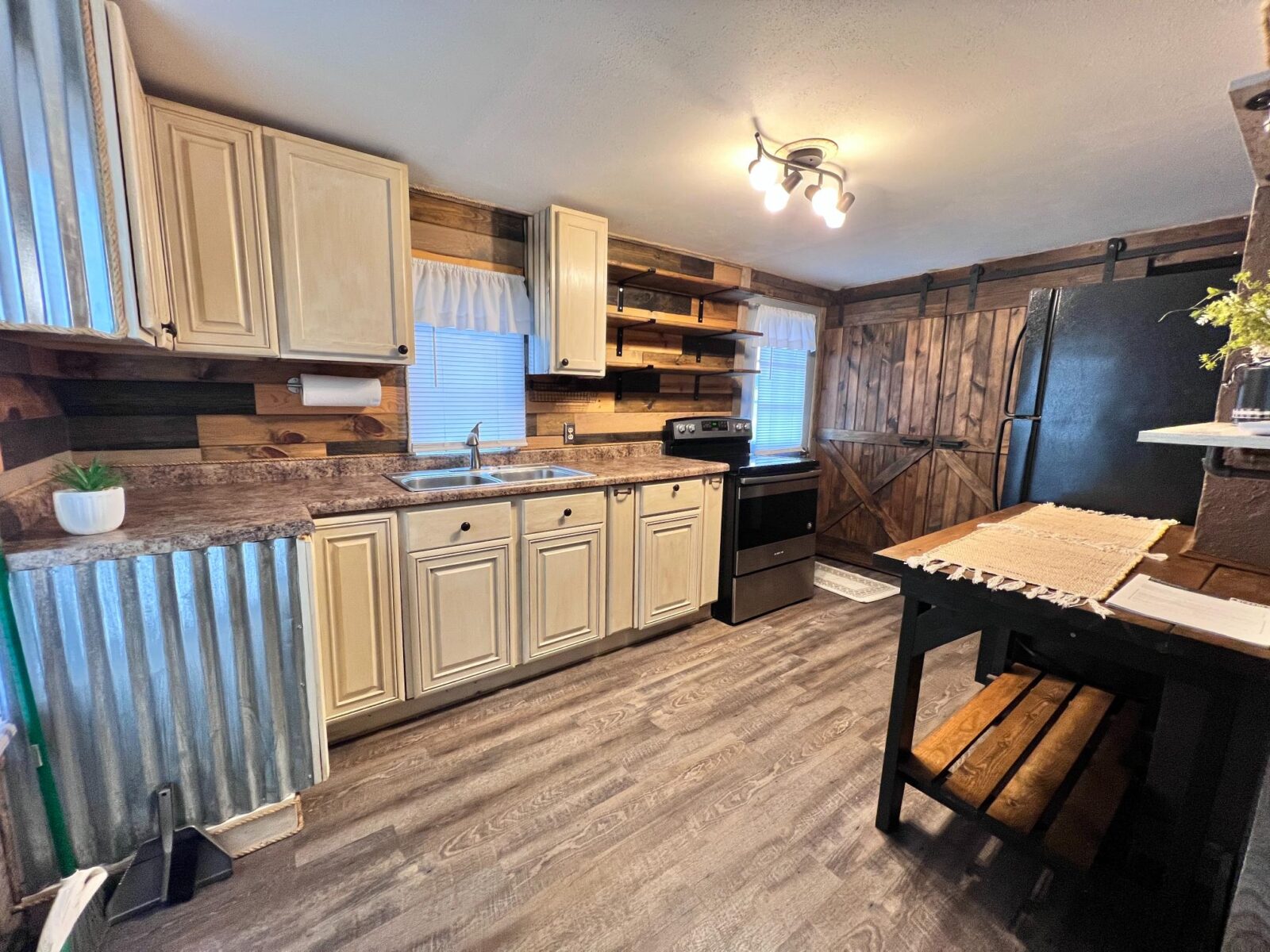 710 Linden St., Sutherland, NE home for sale