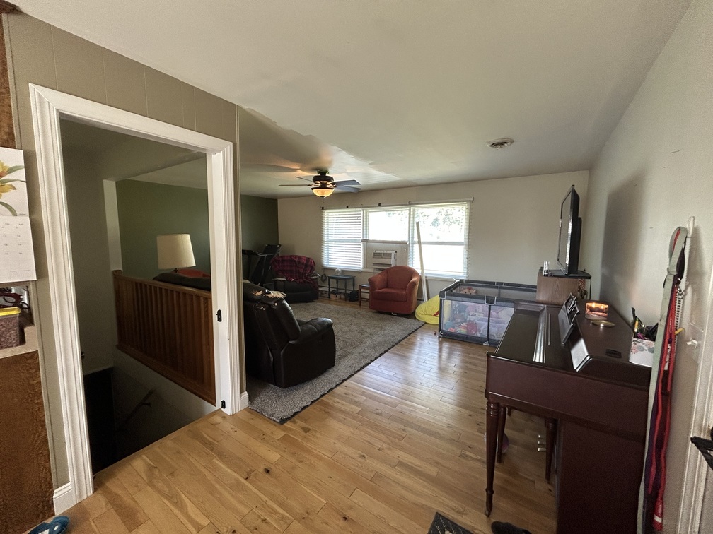 136 N. Park St., Ainsworth, NE home for sale