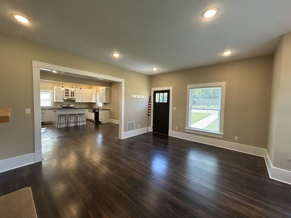 144 W. 6th St., Ainsworth Nebraska home for sale