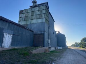 Building for sale Lewellen, NE