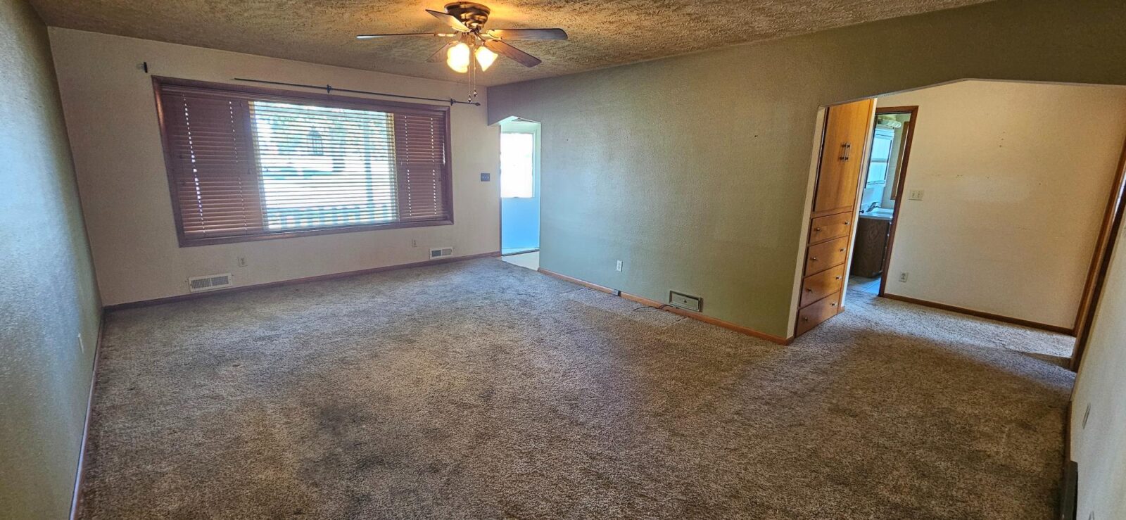 2718 West E St., North Platte, NE Home for sale