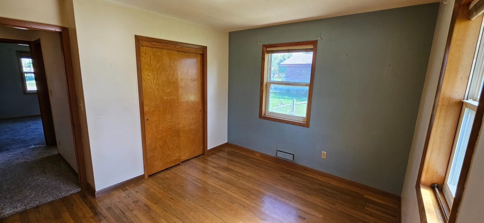 2718 West E St., North Platte, NE Home for sale
