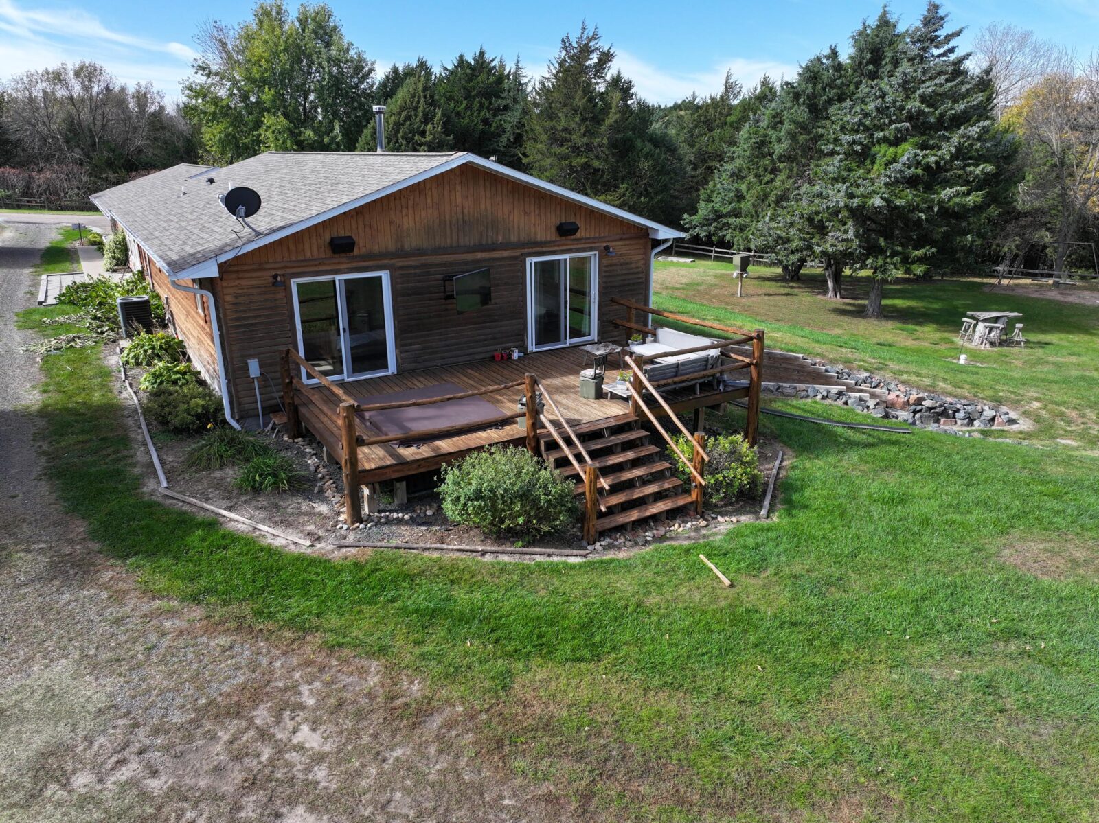 Jeffrey Lake Brady Nebraska home for sale
