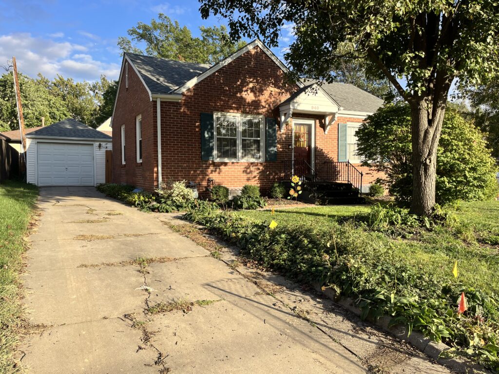 940 South 40th St. Lincoln, NE 68510  