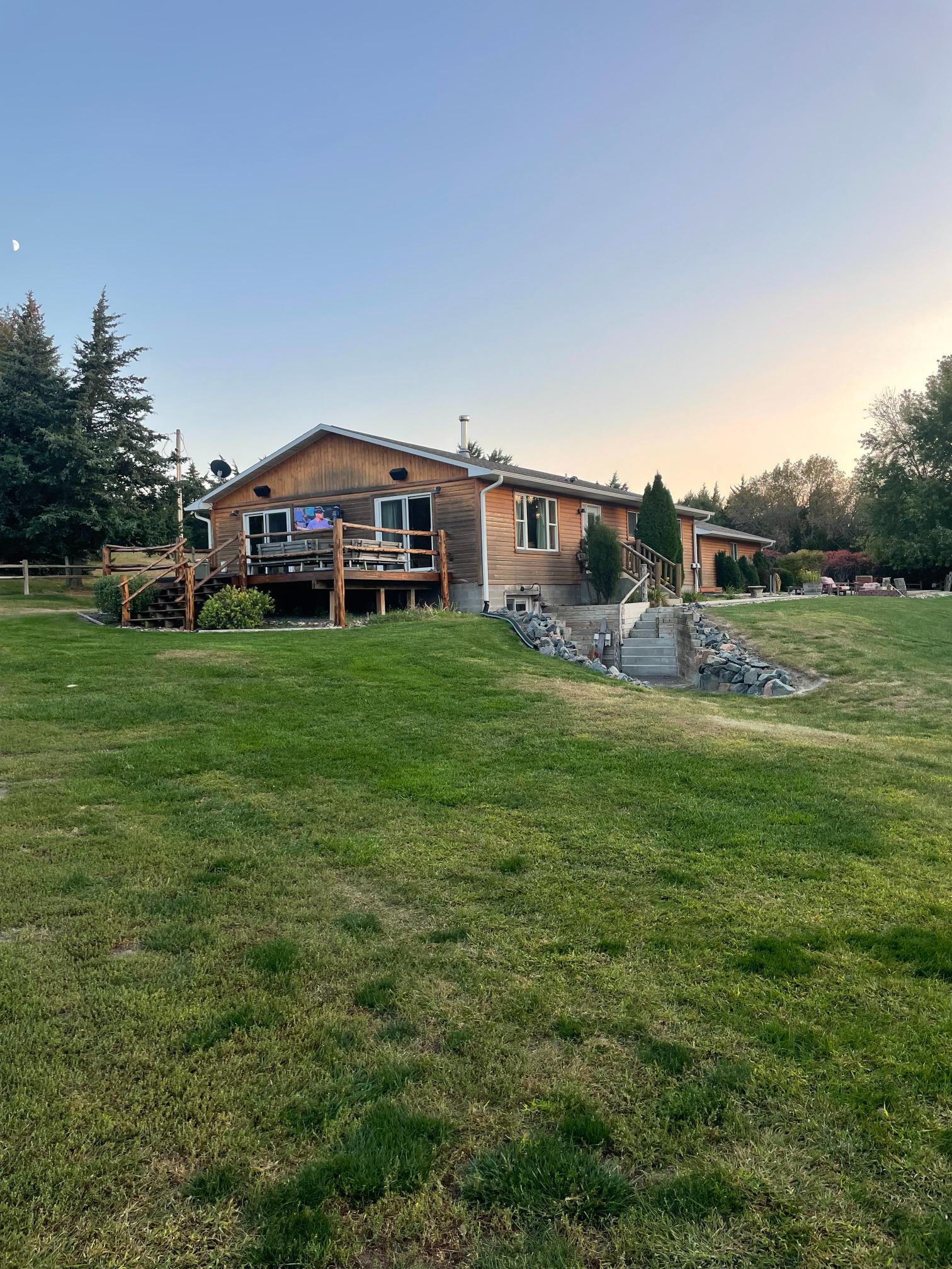 Jeffrey Lake Brady Nebraska home for sale