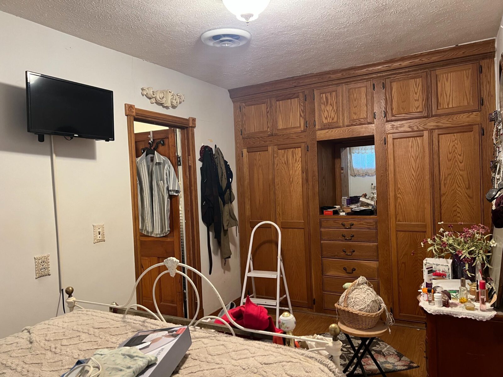 418 Belle Fourche Ave, Chadron, NE home for sale
