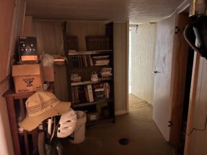 418 Belle Fourche Ave, Chadron, NE home for sale