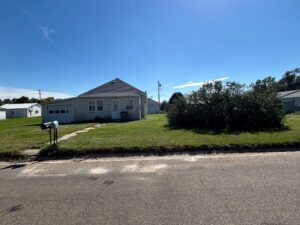 829 E. 1st St. Ainsworth, NE home for sale