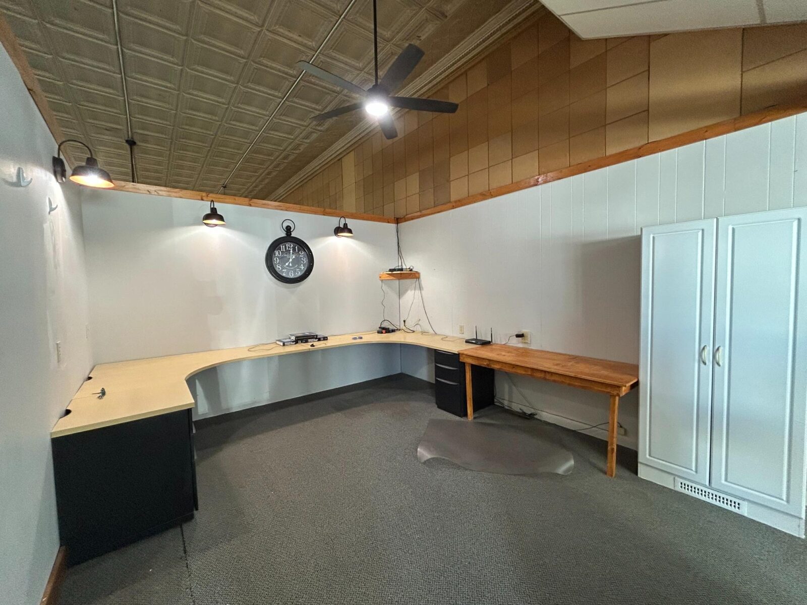 212 N. Main St., Ainsworth, NE