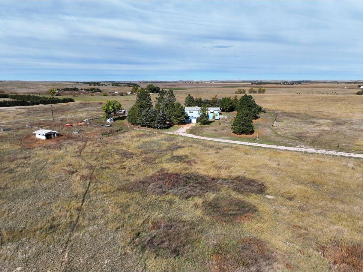 6463 240th Lane, Gordon, Nebraska acreage home for sale