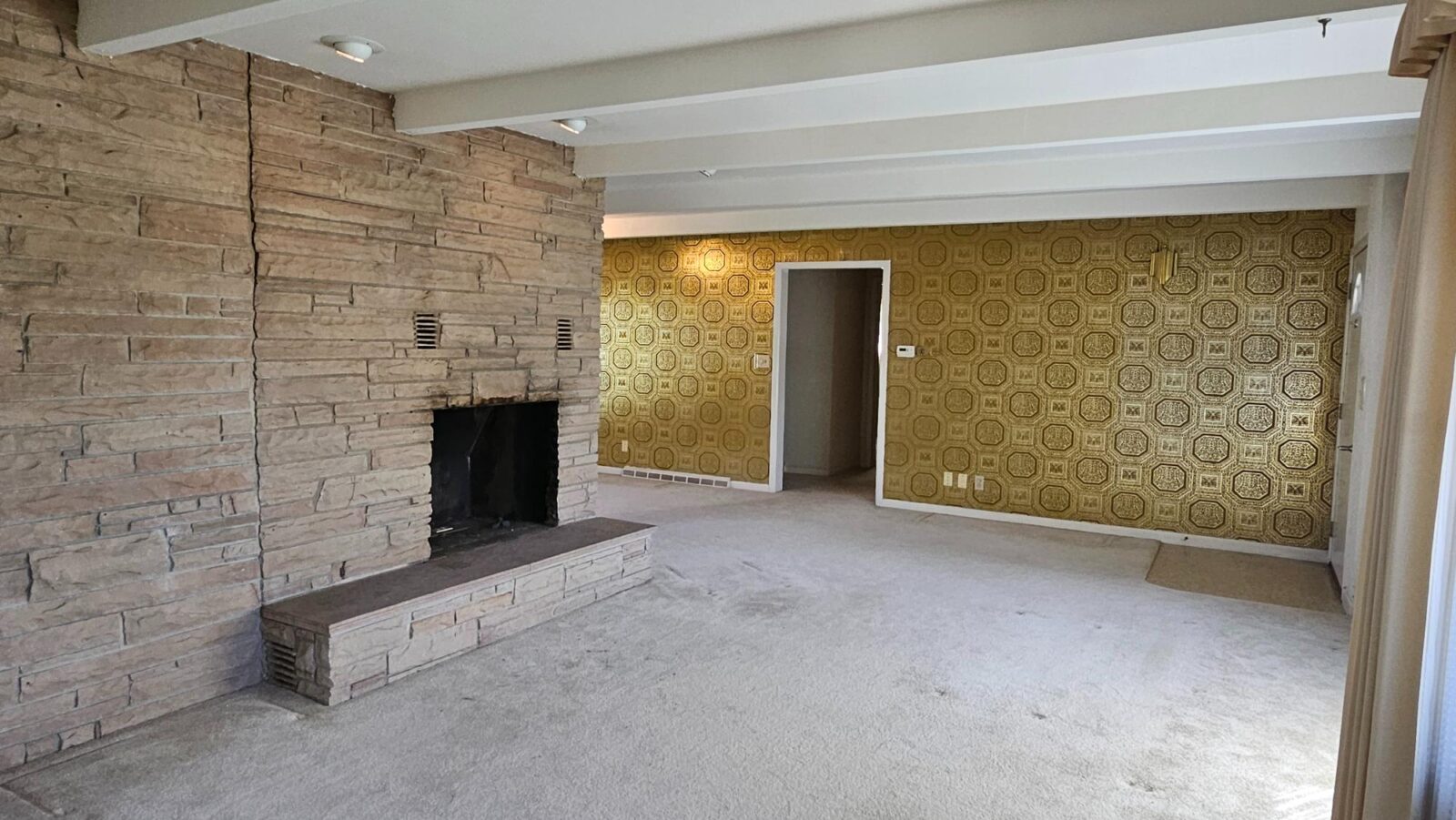 207 West State St.. Brady, NE Home for sale