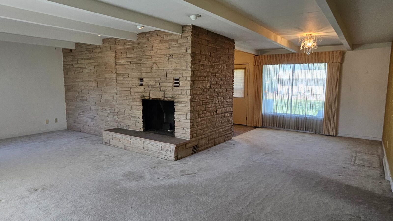 207 West State St.. Brady, NE Home for sale