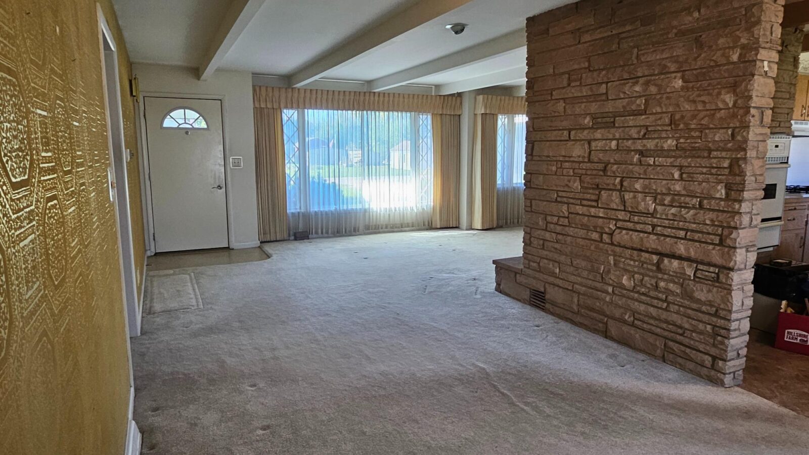 207 West State St.. Brady, NE Home for sale