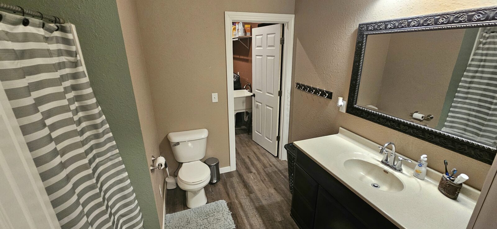 1311  South St, Sutherland, NE