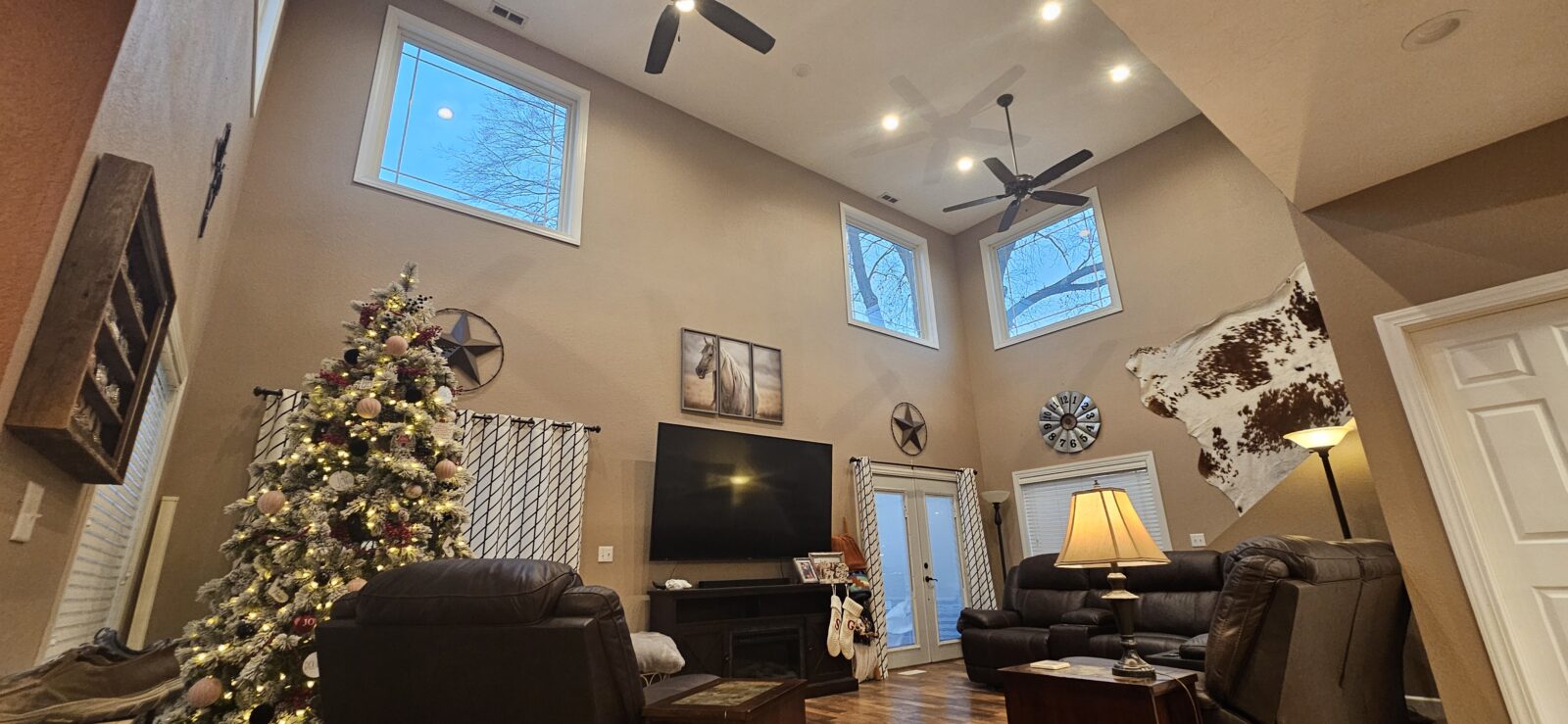 1311  South St, Sutherland, NE