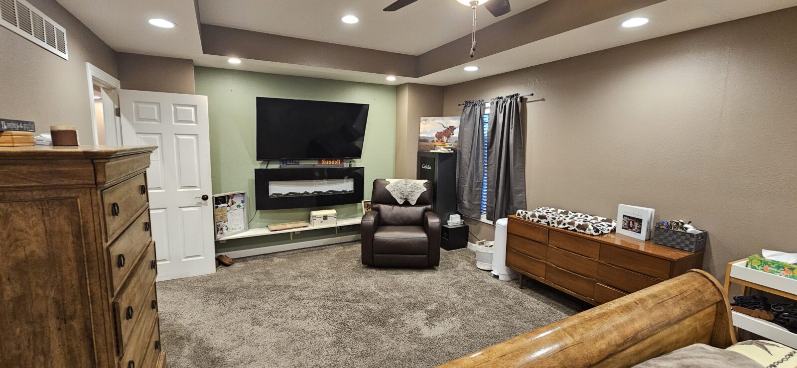 1311  South St, Sutherland, NE