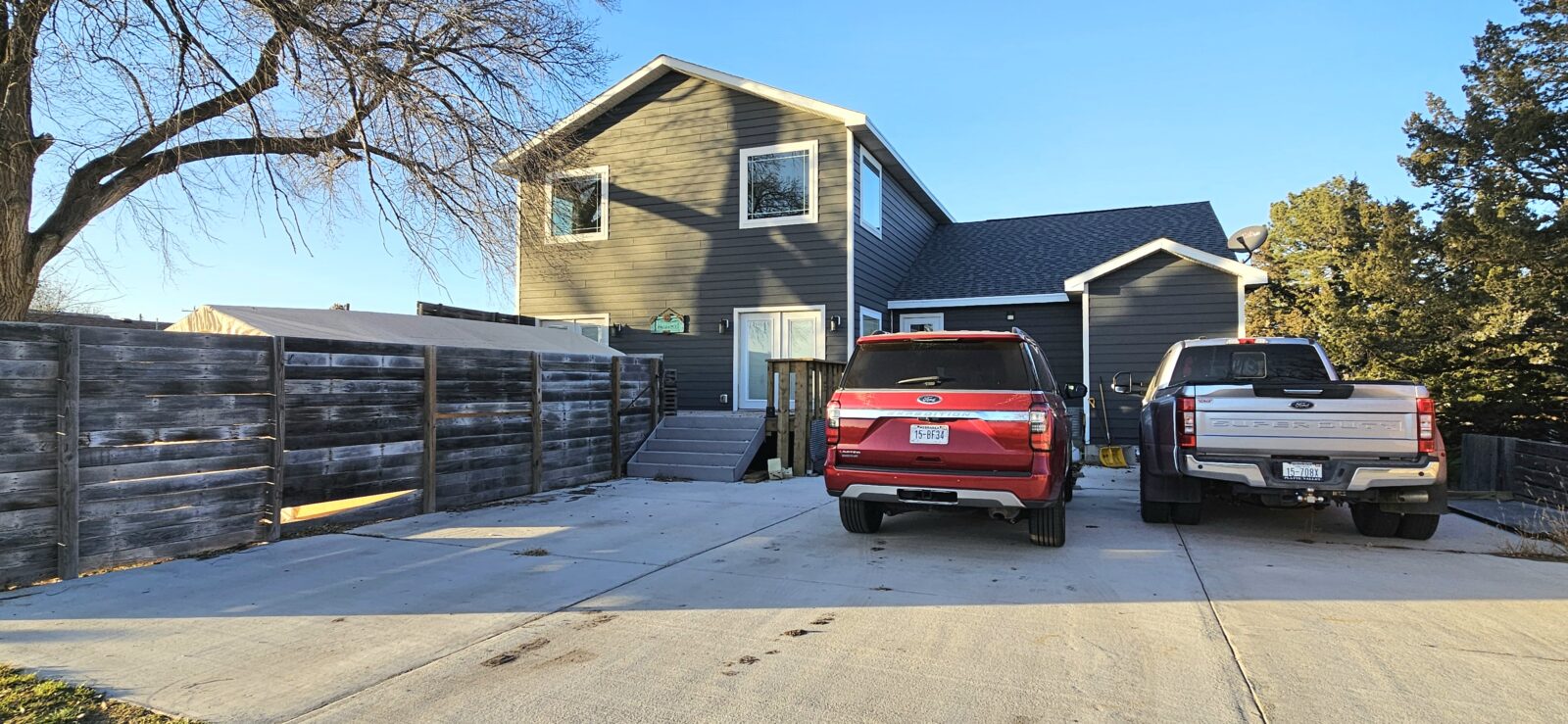 1311  South St, Sutherland, NE