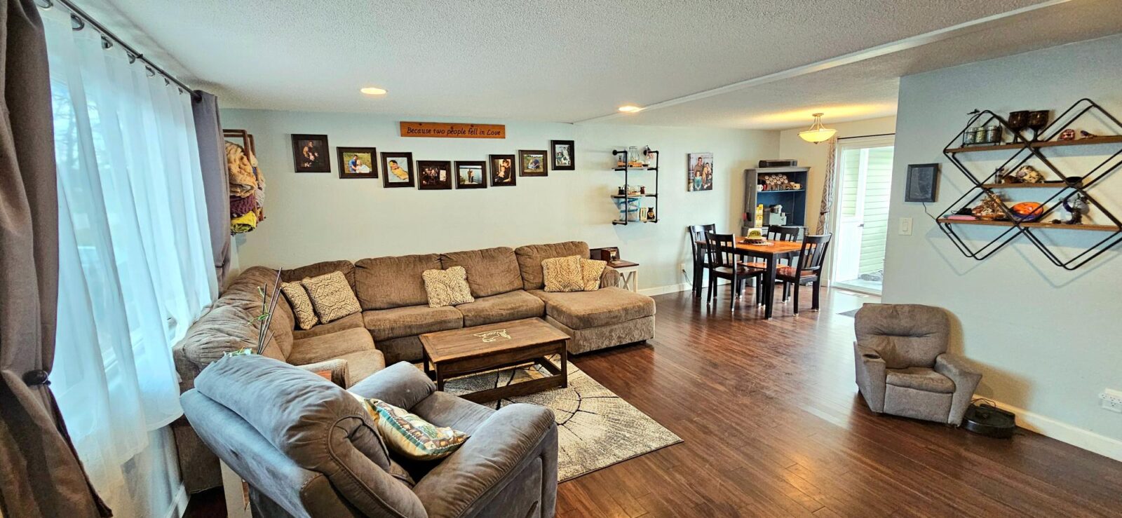 1215 East E St., North Platte, NE Home for sale