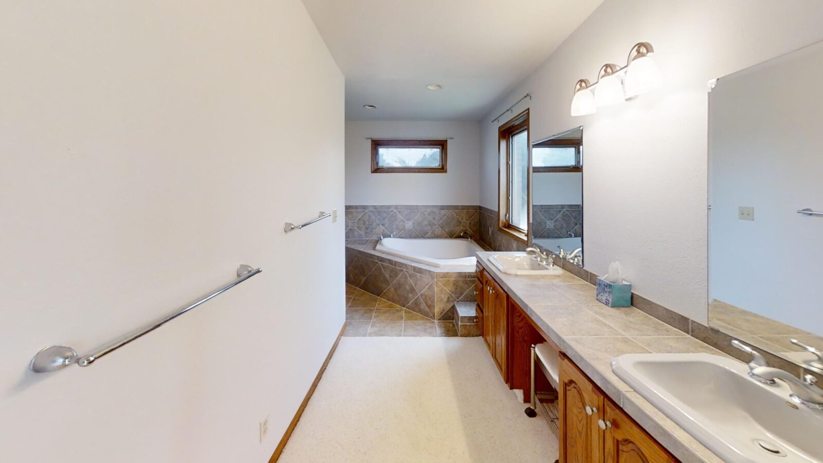 5 Lago Villa, Ogallala, NE home for sale Lake McConaughy