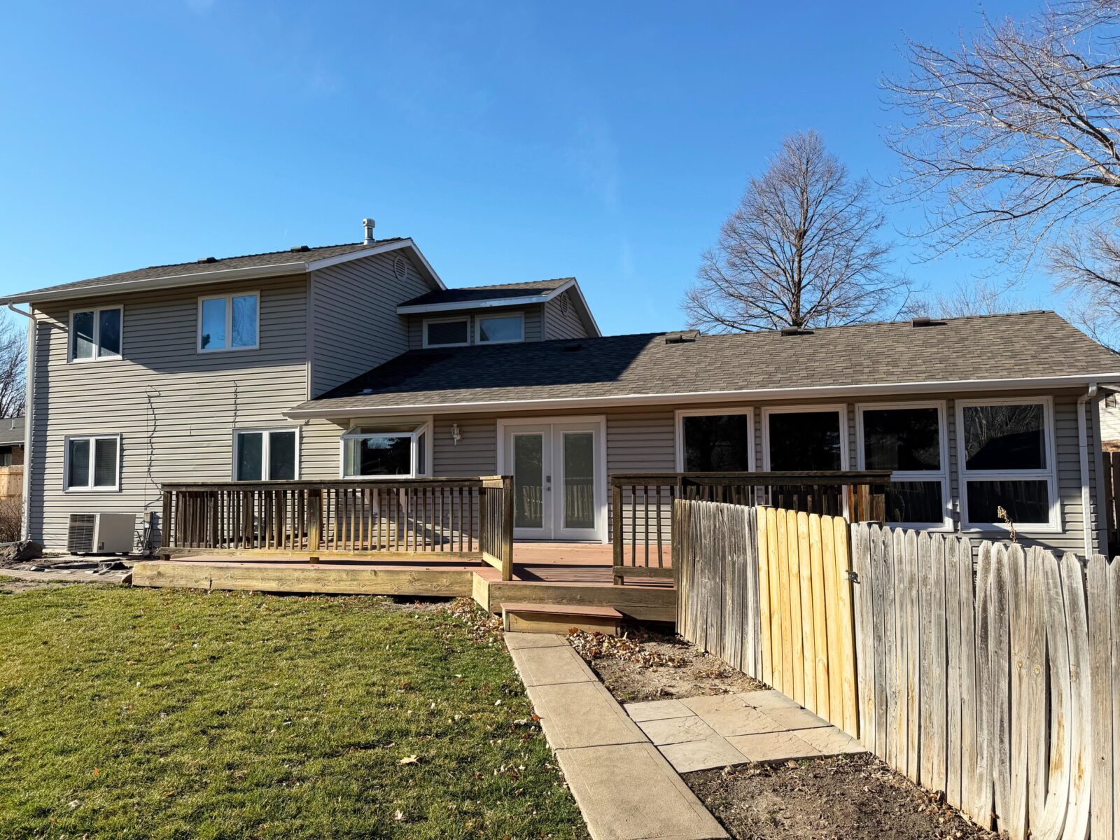 1213 William Ct., North Platte, NE