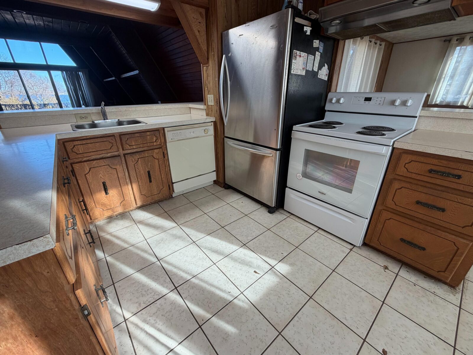 110 S. Maloney Dr., North Platte, NE lake home for sale