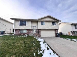 5633 S 82nd St., Lincoln, Nebraska home for sale